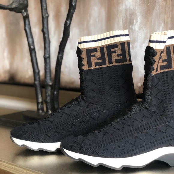FENDI boots - Picture 4 of 5